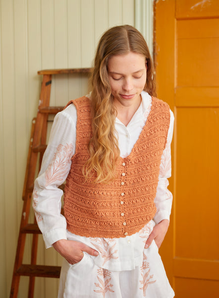 Let's Crochet! by Laine